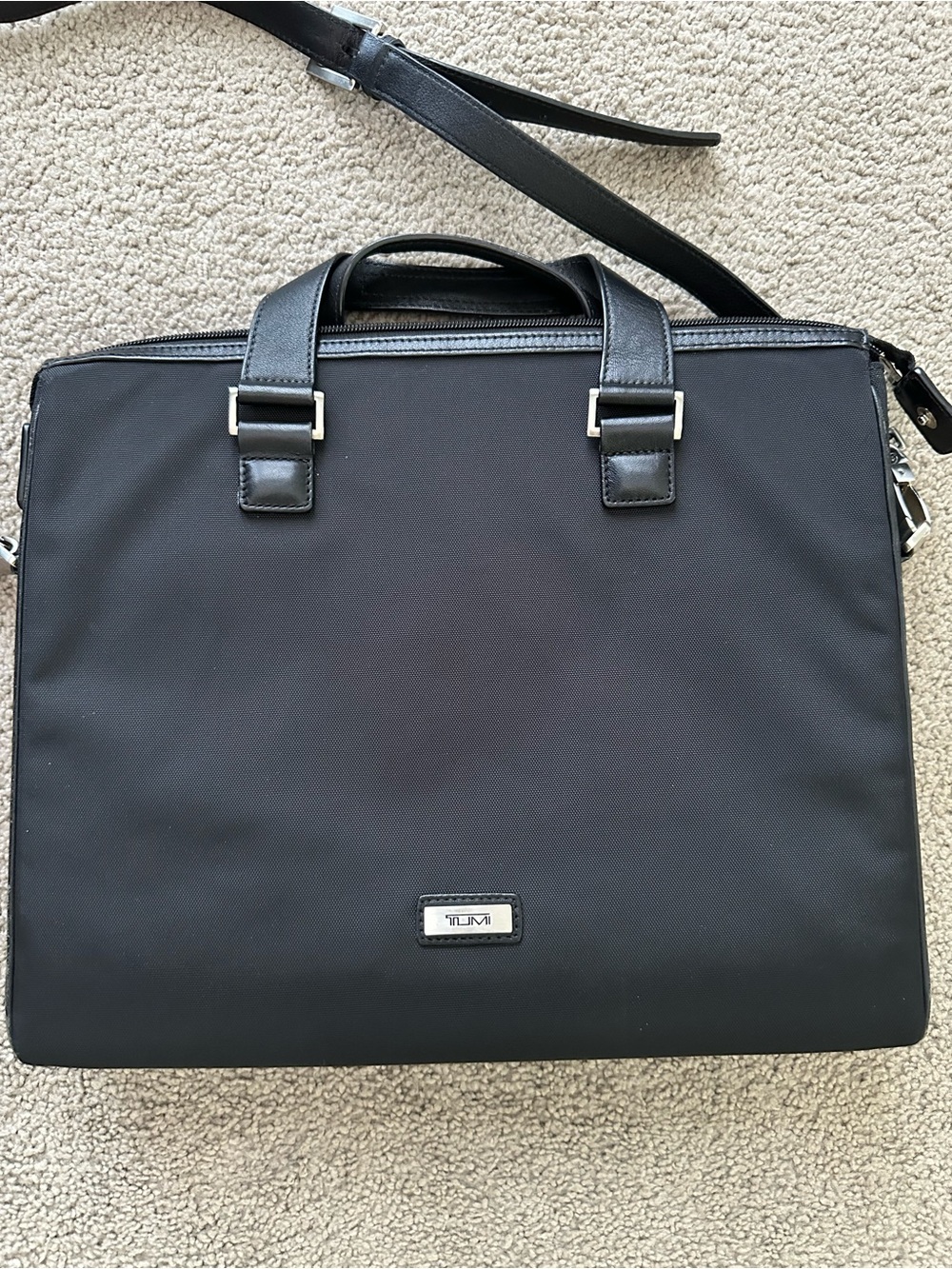 Tumi‎ Nylon Briefcase Slim